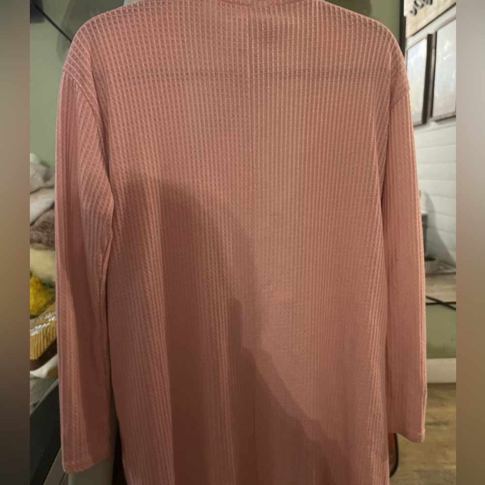 Pink cardigan - Picture 3 of 3